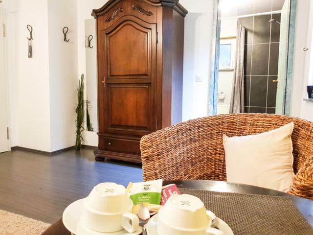 Hotel Feldmaus Olzheim Экстерьер фото